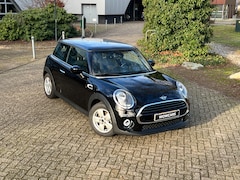 MINI Cooper - 1.5i 136pk - Apple CarPlay - Parkeersensoren - Alarm - Cruise Control - Parksensor