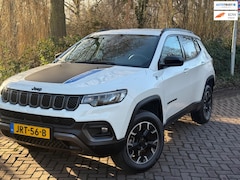 Jeep Compass - 4xe 240 Plug-in Hybrid Electric Trailhawk 1 Eig. b.j.3-2023 70000 km