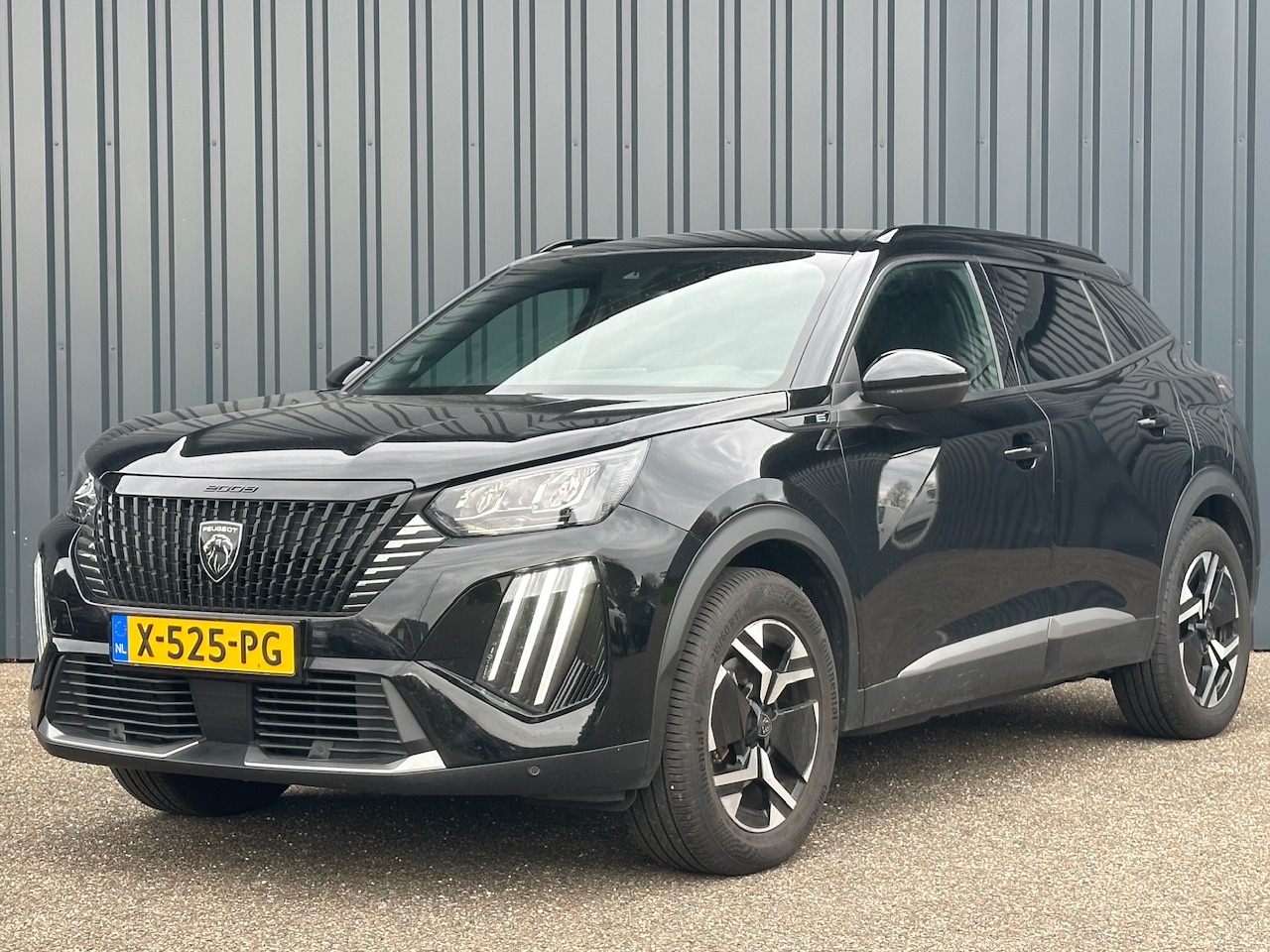 Peugeot e-2008 - EV 54kWh 156pk Allure I Trekhaak I SOH 96% I Navigatie I Camera I Cruise I PDC V+A I - AutoWereld.nl