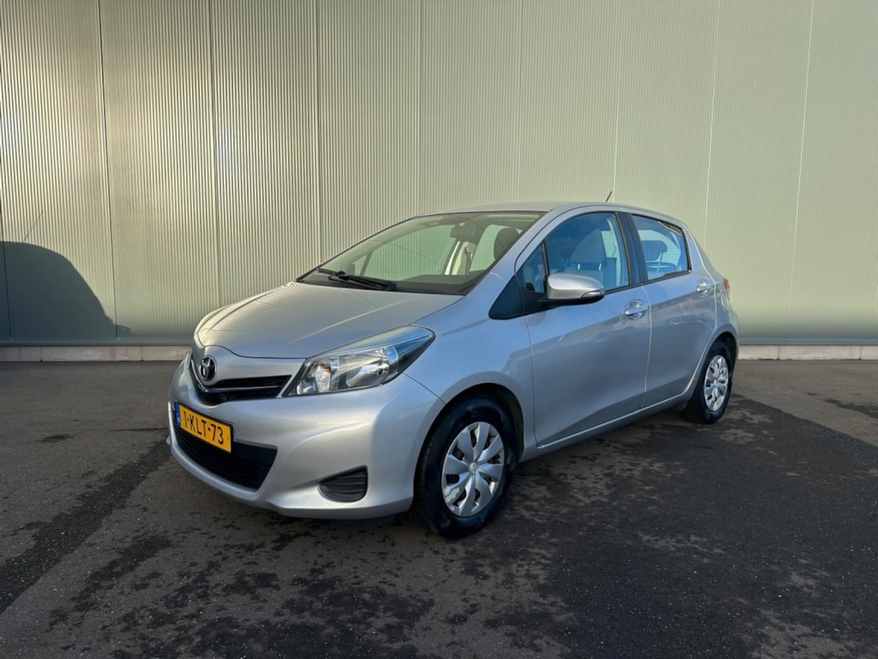 Toyota Yaris - 1.0 VVT-i Aspiration CAMERA | AIRCO | NAP ! - AutoWereld.nl