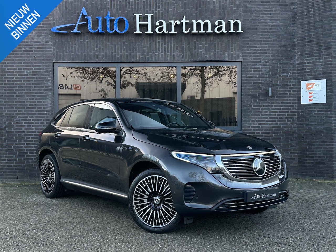 Mercedes-Benz EQC - 400 4MATIC Business Luxury 80 kWh ACC|21"|CAMERA|STOELVERWARMING - AutoWereld.nl