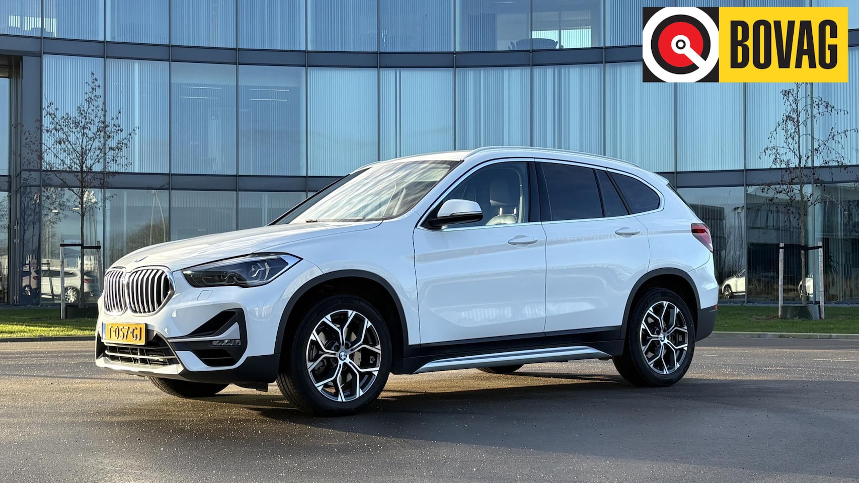 BMW X1 - sDrive20i High Executive X-Line - AutoWereld.nl