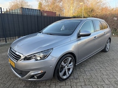 Peugeot 308 SW - 1.2 e-THP Première Pano/Alcantara/Keyless/Clima