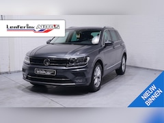 Volkswagen Tiguan - 1.5 TSI ACT Highline 1e Eig. NAP Clima Navi Camera Virtual Cockpit Parkeerhulp Led koplamp