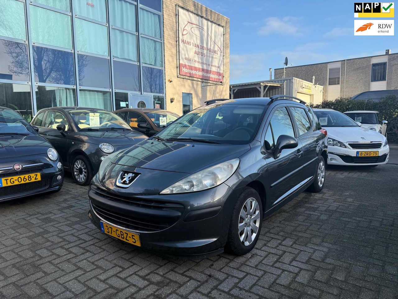 Peugeot 207 SW - Peugeot 207 SW 1.4 VTi X-line TREKHAAK, APK 02/27 - AutoWereld.nl