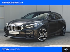 BMW 1-serie - 118i High Executive M Sport Automaat / Panoramadak / Sportstoelen / Achteruitrijcamera / C