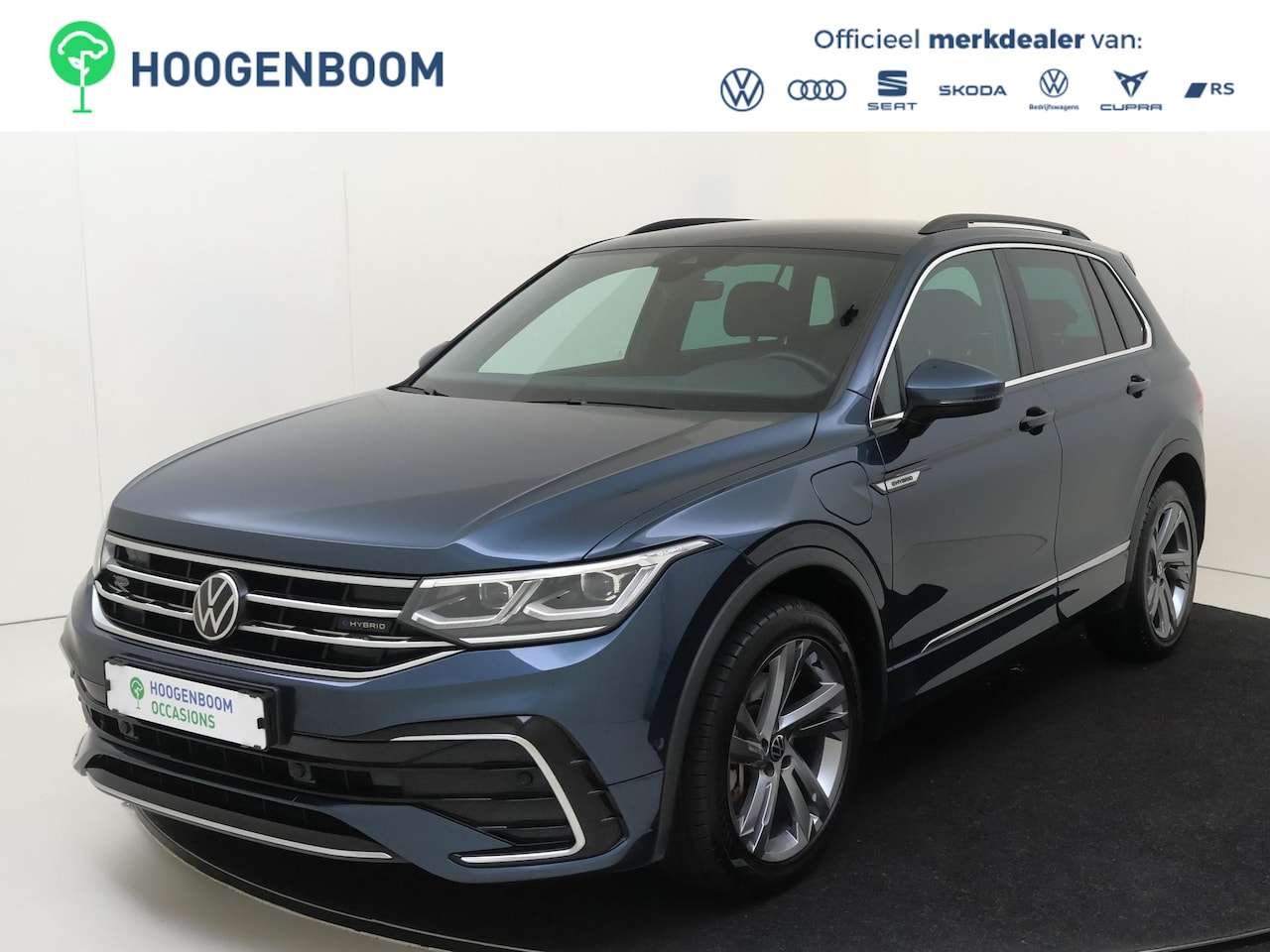 Volkswagen Tiguan - 1.4 TSI eHybrid R-Line Business | SoH 90% | Trekhaak | Achteruitrijcamera | Parkeerassiste - AutoWereld.nl