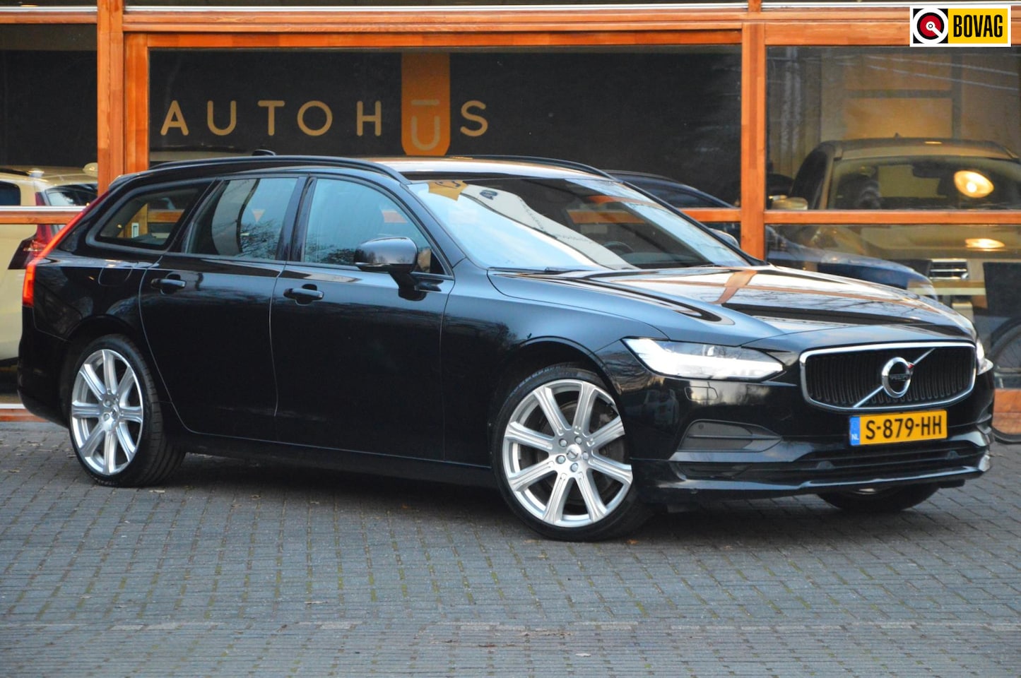 Volvo V90 - T4 Kinetic | Trekhaak 1800KG | Adaptive Cruise | Rondom Stoelverwarming | Parkeersensoren - AutoWereld.nl