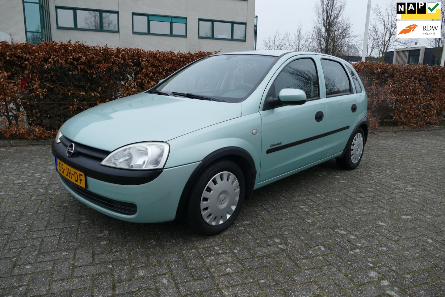 Opel Corsa - 1.2-16V Comfort Easytronic 5drs apk 17-12-2026 - AutoWereld.nl