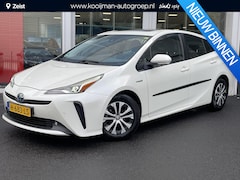 Toyota Prius - 1.8 Executive | NL-auto + NAP | Trekhaak | Schuif/kanteldak | Dodehoekdetectie