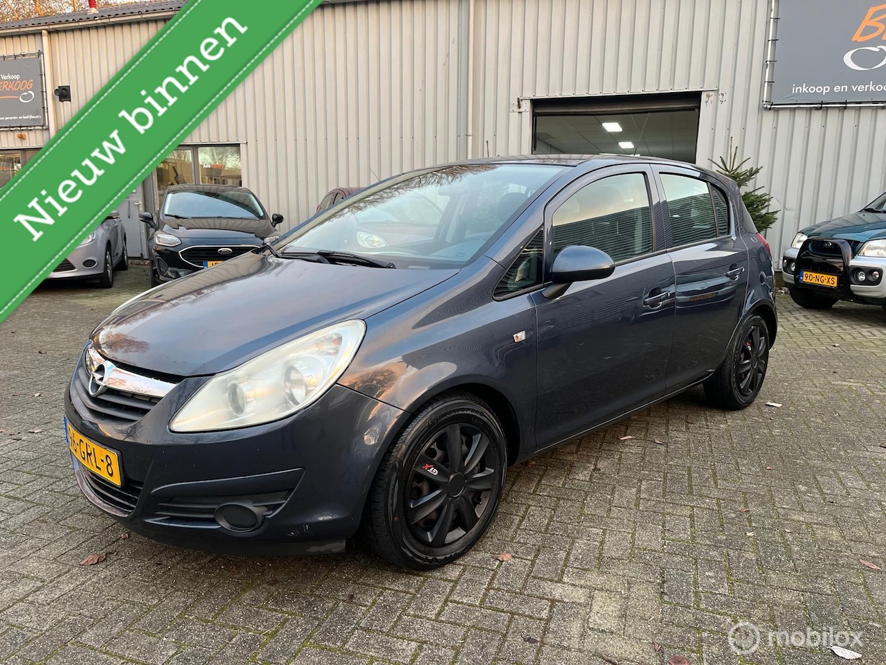 Opel Corsa - 1.2-16V Business Apple carplay / Android auto. - AutoWereld.nl