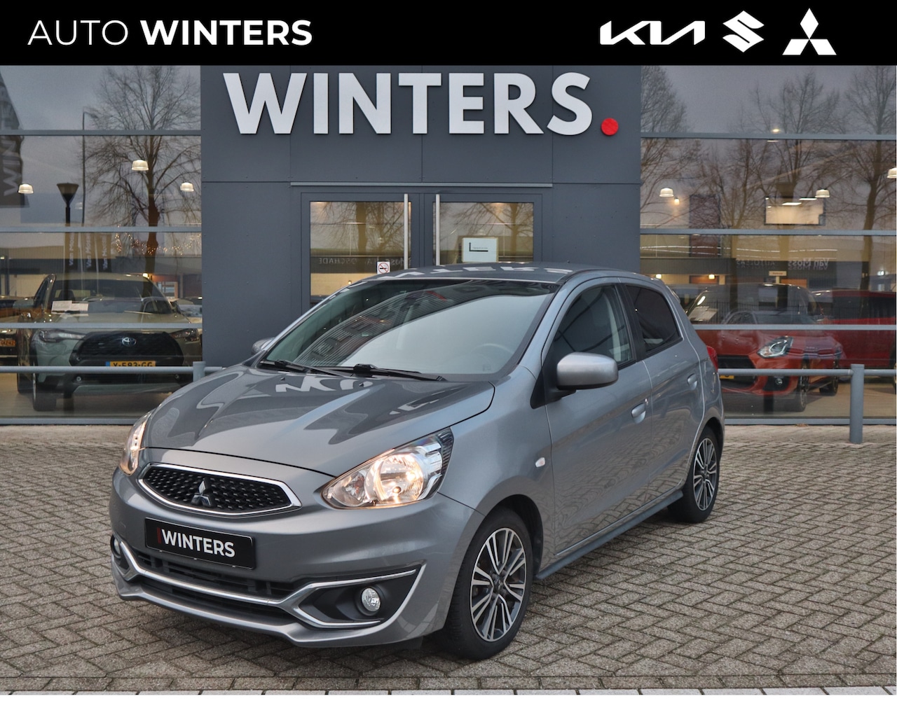 Mitsubishi Space Star - 1.2 Instyle CVT Automaat | Airco | Cruise Control | Bluetooth | Elektrische ramen | - AutoWereld.nl