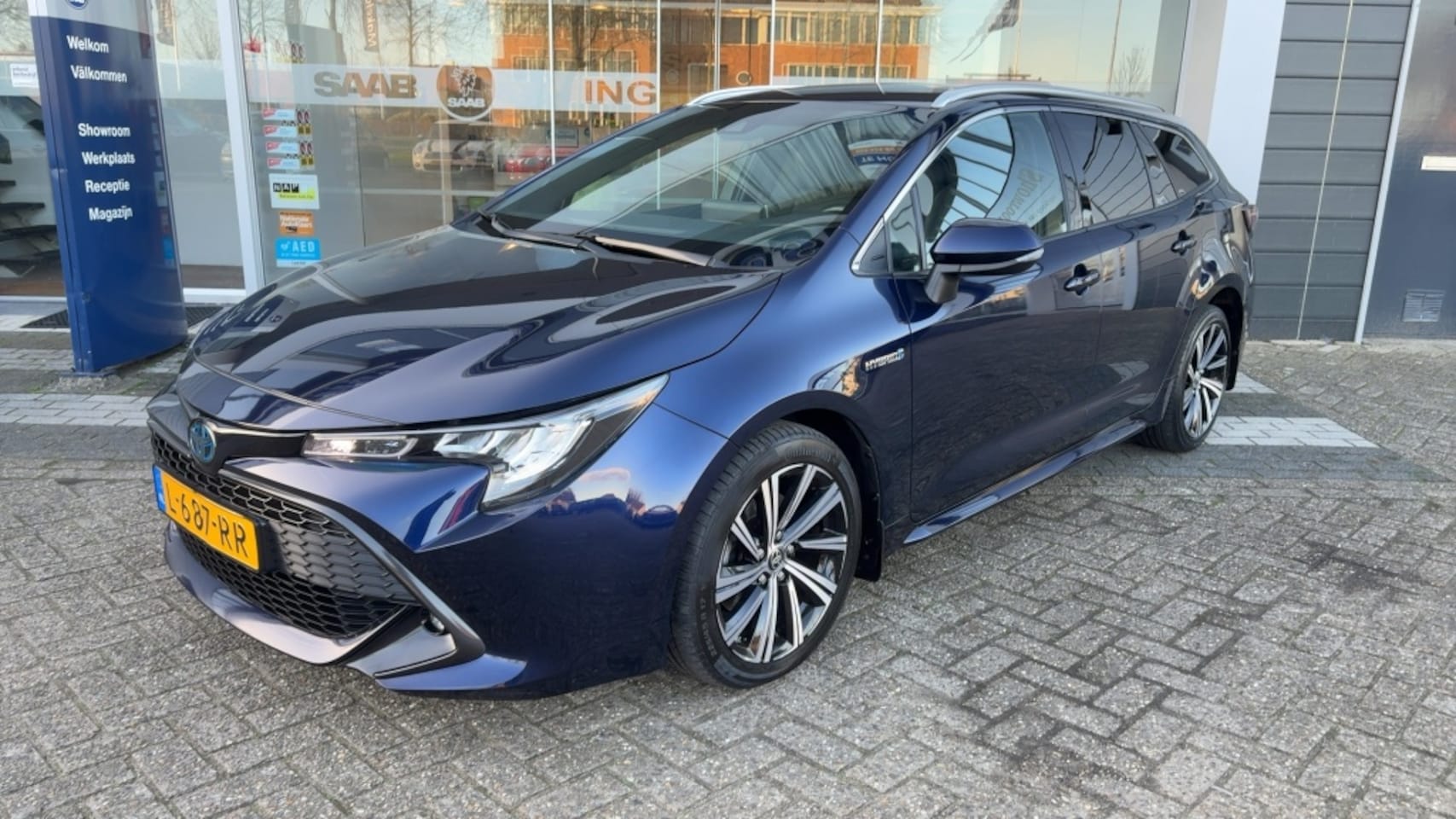 Toyota Corolla Touring Sports - 2.0 Hybrid Sport - AutoWereld.nl