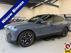 BMW iX - xDrive40 High Executive 77 kWh Carplay Panoramadak Trekhaak WLTP 425km