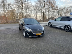 Ford Fiesta - 1.0 EcoBoost Hybrid Titanium CLIMA PDC CARPLAY NAVI