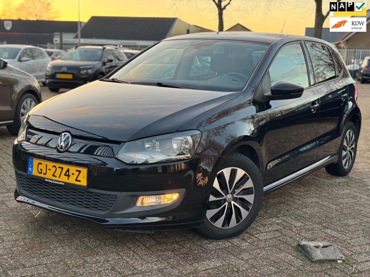 Volkswagen Polo - 1.4 TDI Business Edition MFSTUUR CRUISE CTRL NAVIGATIE CLIMA - AutoWereld.nl