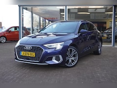Audi A3 Sportback - 35 TFSI Business edition | Automaat | Panodak | Airco | Elek. Pakket | Vol opties | Lm vel