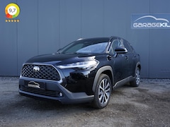 Toyota Corolla Cross - Hybrid 200 Team D Dealeronderh. / Smartphone Integratie / Stoel- en stuurverwarming / Acht