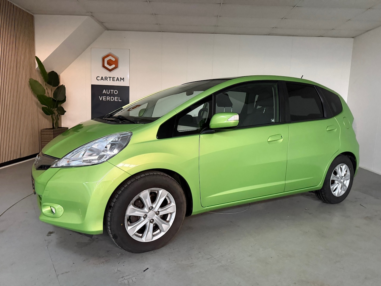 Honda Jazz - 1.4 Hybrid Elegance Airco, LMV - AutoWereld.nl