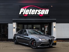 Alfa Romeo Giulia - 2.0T Veloce SQUADRA 310PK NAP CAMERA ACC