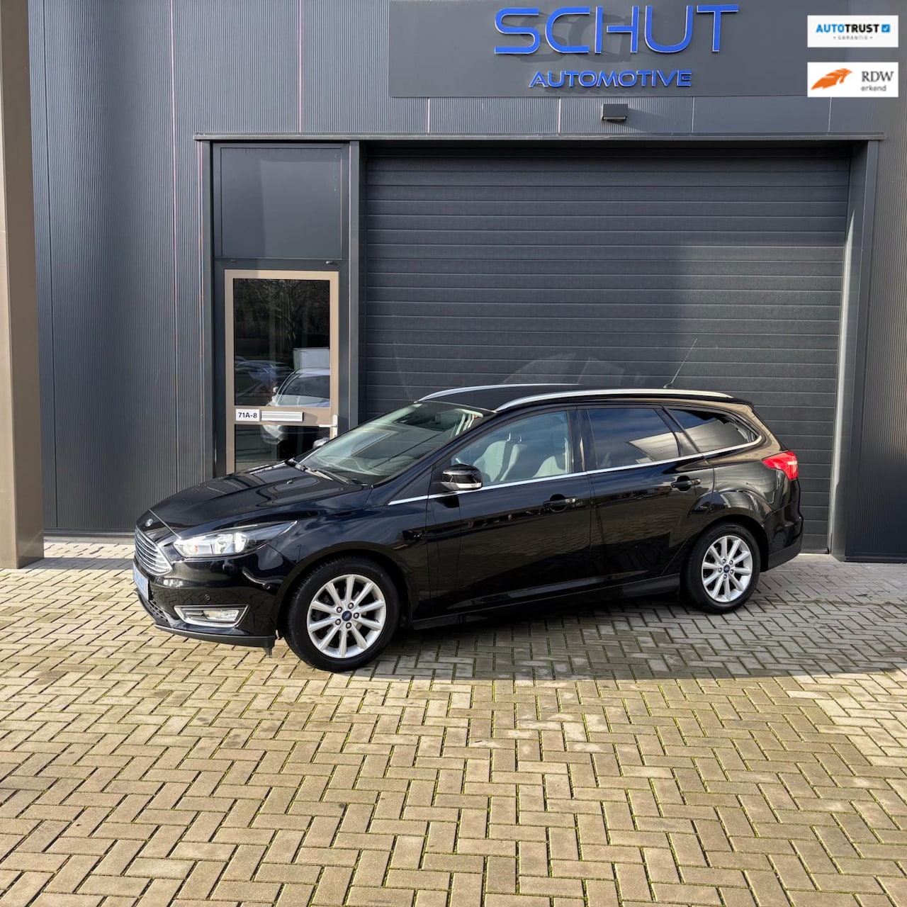 Ford Focus Wagon - 125pk Titanium CLIMA | STOELVERWARMING | TREKHAAK AFNEEMBAAR | LED | D. RIEM V.V. | APP - AutoWereld.nl