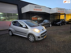 Peugeot 107 - 1.0-12V Urban Move AIRCO APK