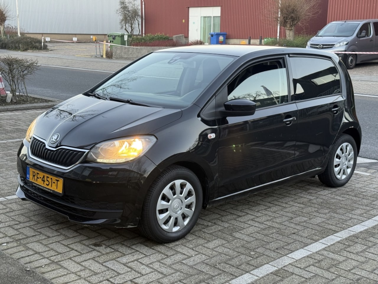 Skoda Citigo - 1.0 Benzine 60PK Facelift Cruise Airco Bluetooth LED - AutoWereld.nl