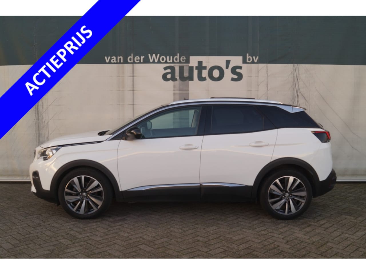 Peugeot 3008 - 1.2 PureTech 130pk Allure -PANO-ECC-CAM-NAVI- - AutoWereld.nl
