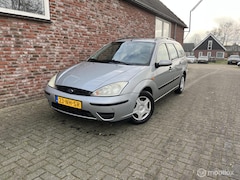 Ford Focus Wagon - 1.6-16V Cool Edition