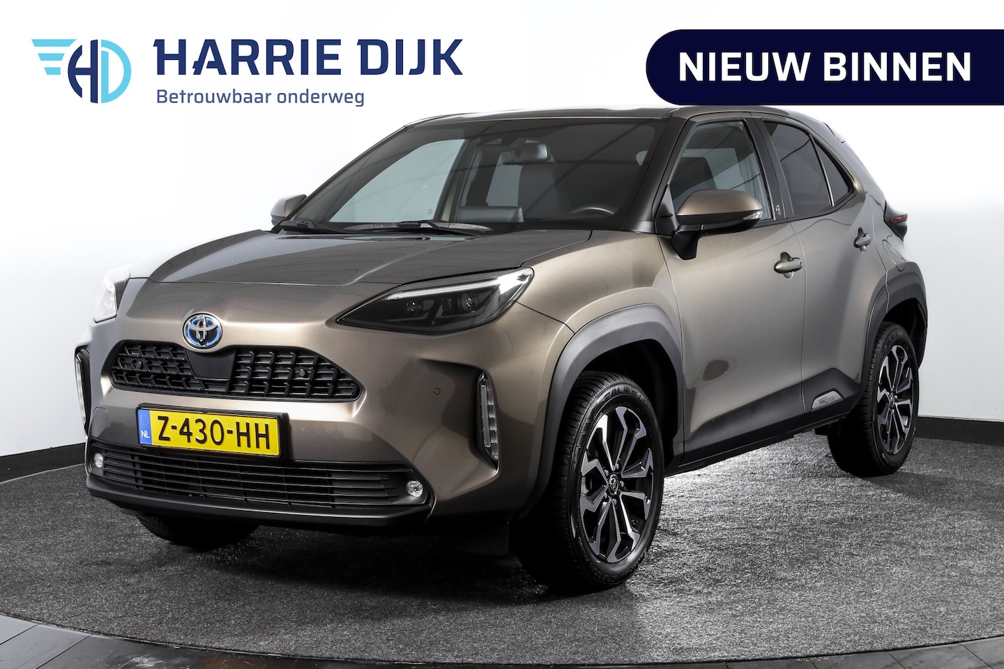 Toyota Yaris Cross - 1.5 Hybrid Dynamic - Automaat | Winterpakket | Trekhaak | Dig. Cockpit | Adapt. Cruise | P - AutoWereld.nl