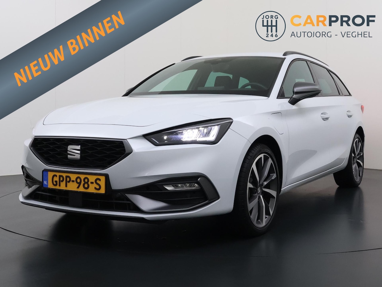 SEAT Leon Sportstourer - 1.5 TSI e-Hybrid FR PHEV First Edition 1.5 TSI e-Hybrid FR PHEV First Edition - AutoWereld.nl