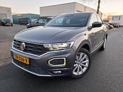 Volkswagen T-Roc - 2.0 TSI 4Motion Sport AUTOMAAT/NAVI/ACC/LED/TREKHAAK