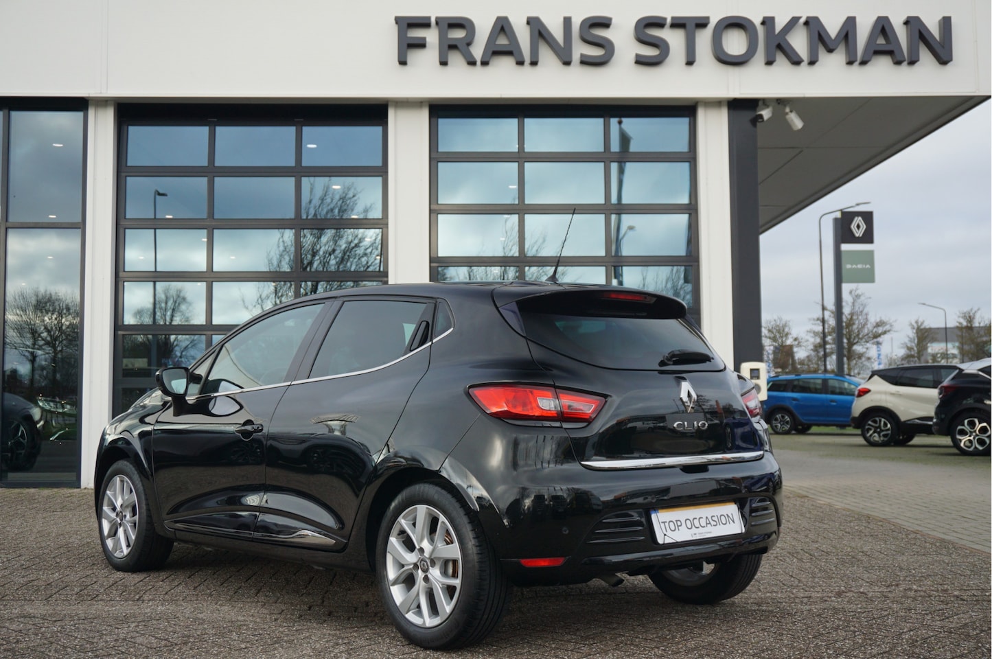 Renault Clio - 0.9 TCe 90 Limited, Climate control - AutoWereld.nl