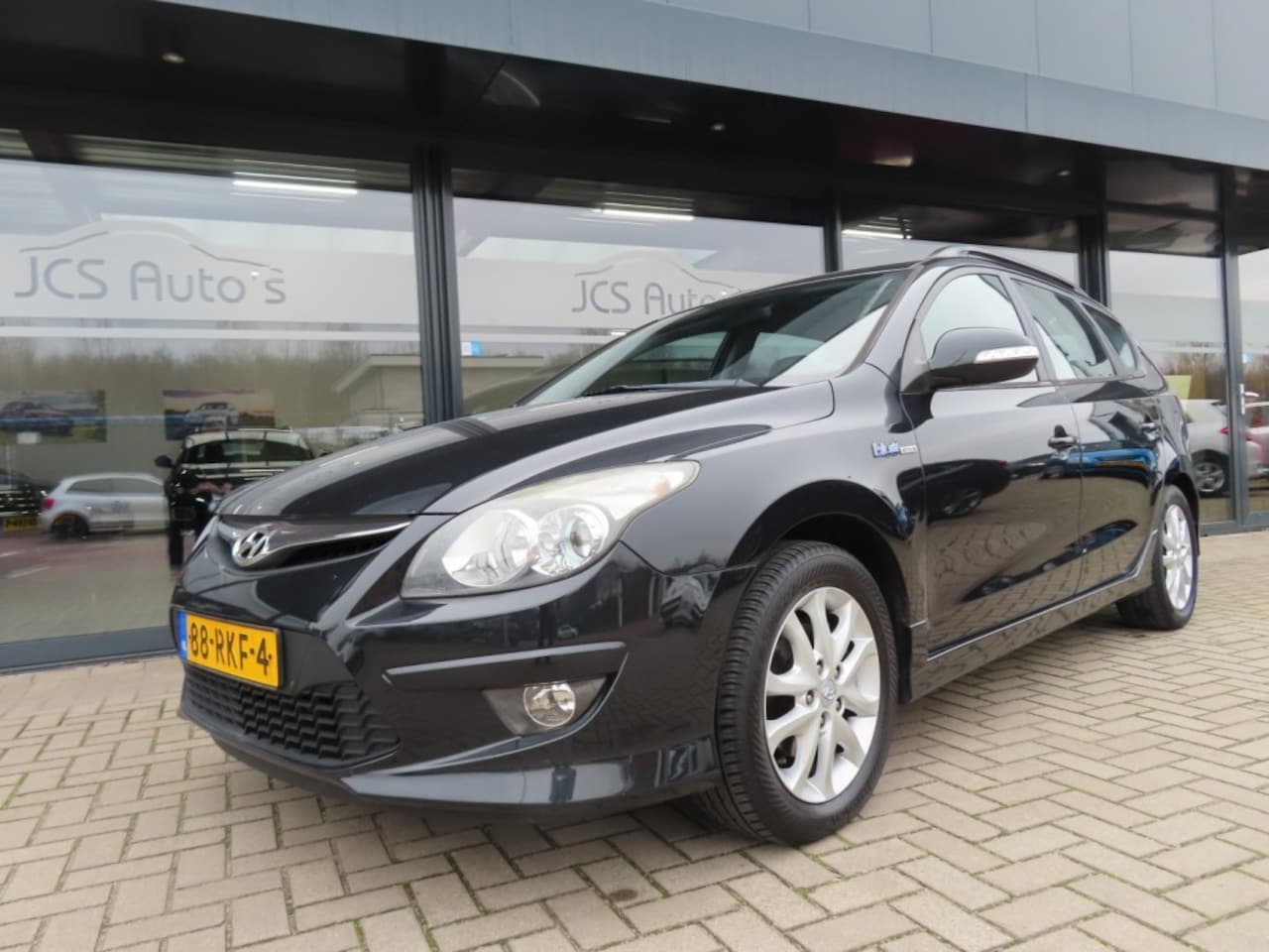 Hyundai i30 - 1.6I i-Motion Ecc Cruise Trekhaak Pdc 2011 - AutoWereld.nl