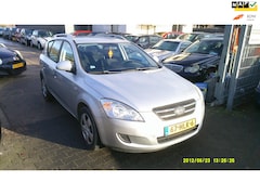 Kia Cee'd Sporty Wagon - 1.4 X-tra airco elek pak nap apk