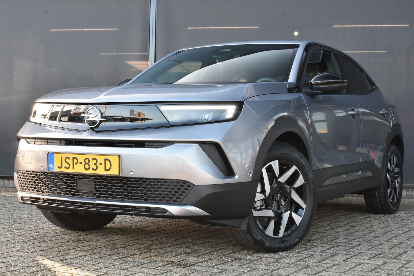 Opel Mokka Electric - Business Edition 54 kWh DEMO-DEAL! | Navigatie | Adaptive Cruise | Stuur/Stoelverwarming | - AutoWereld.nl