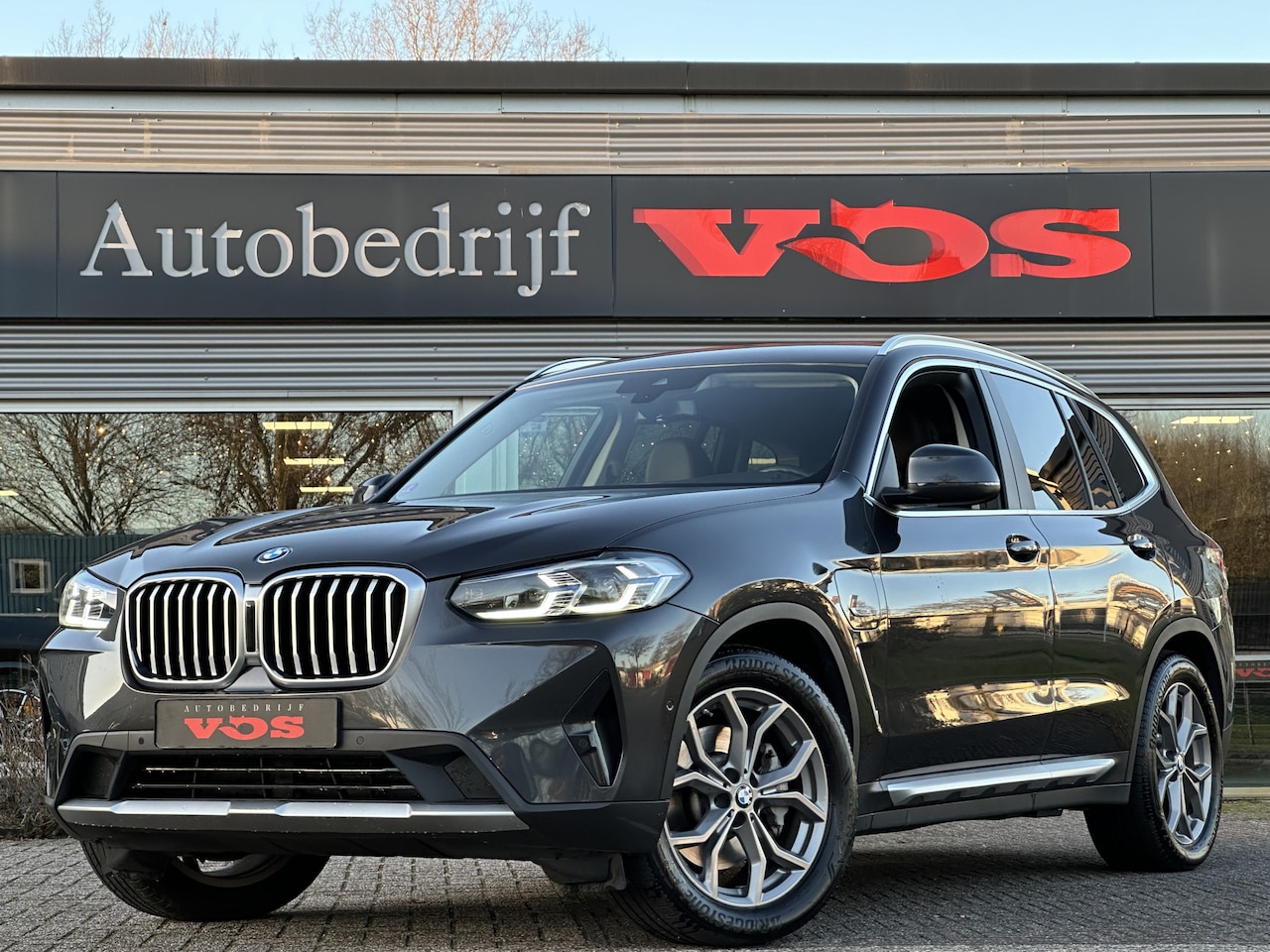BMW X3 - xDrive30e Business Edition Plus | Laser | Trekhaak | Camera - AutoWereld.nl