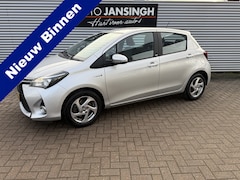 Toyota Yaris - 1.5 Hybride Aspiration | Clima | Camera | LM Velgen | Camera | Voorstoelen verwarmd | RIJK