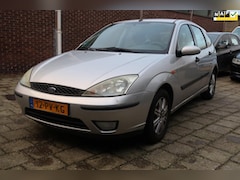 Ford Focus - 1.6-16V Futura
