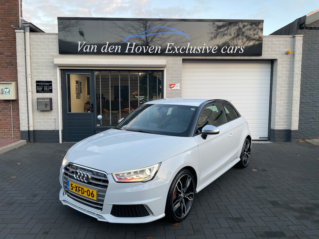 Audi A1 - 2.0 TFSI S1 Quattro Pro Line Plus 330 PK - AutoWereld.nl