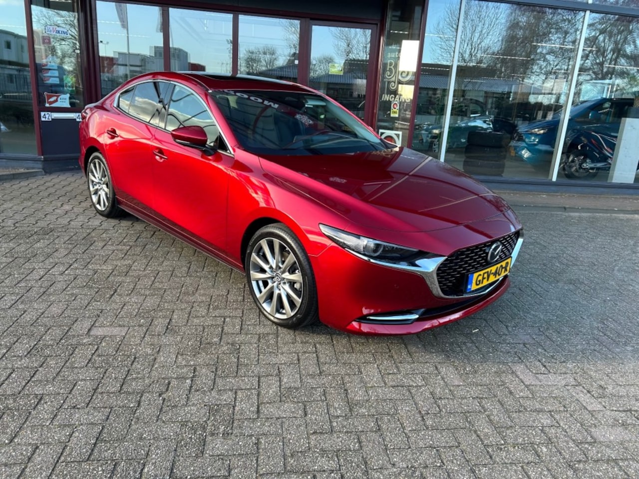 Mazda 3 - 2.0 E-SA-X EXCL-LINE   186pk - AutoWereld.nl