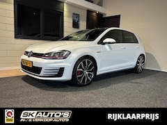 Volkswagen Golf - 2.0 TSI GTI PARELMOER l PANO l CARPLAY l 220PK l ACC l 19INCH l