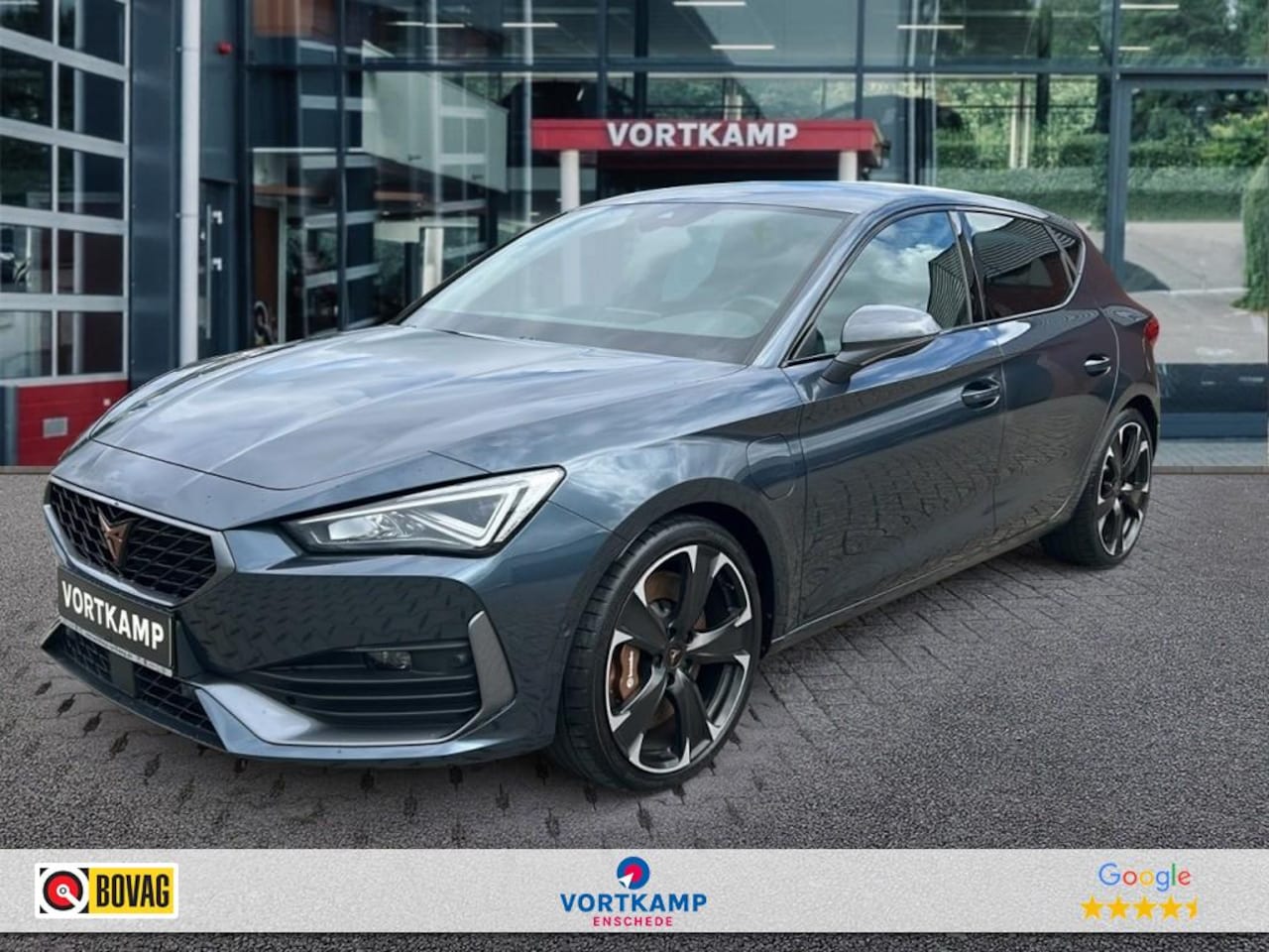 CUPRA Leon - 1.4 TSI DSG VZ E-HYBRID CAMERA/BREMBO/NAVI/ACC/CARPLAY/STOELVERW - AutoWereld.nl