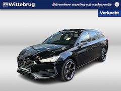 CUPRA Leon Sportstourer - 1.4 e-Hybrid 204PK Performance / Panoramadak / Kuipstoelen / Stuur + Stoelverwarming / Ver
