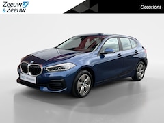 BMW 1-serie - Introductie Editie | Apple Carplay | Navi | Parkeersensoren achter | Climate | Virtual Coc