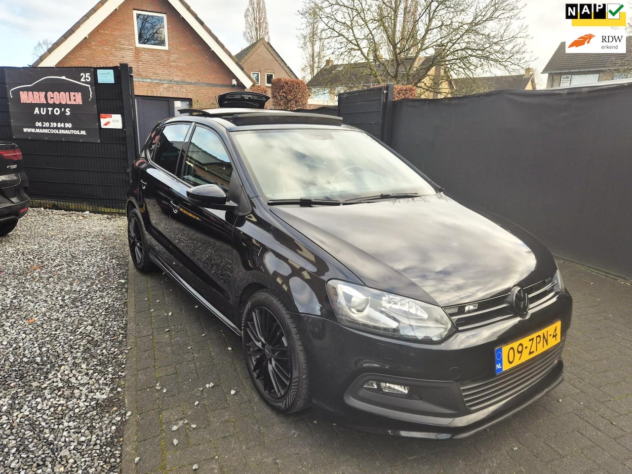 Volkswagen Polo - 1.2 TSI Highline Automaat R-Line Panodak - AutoWereld.nl