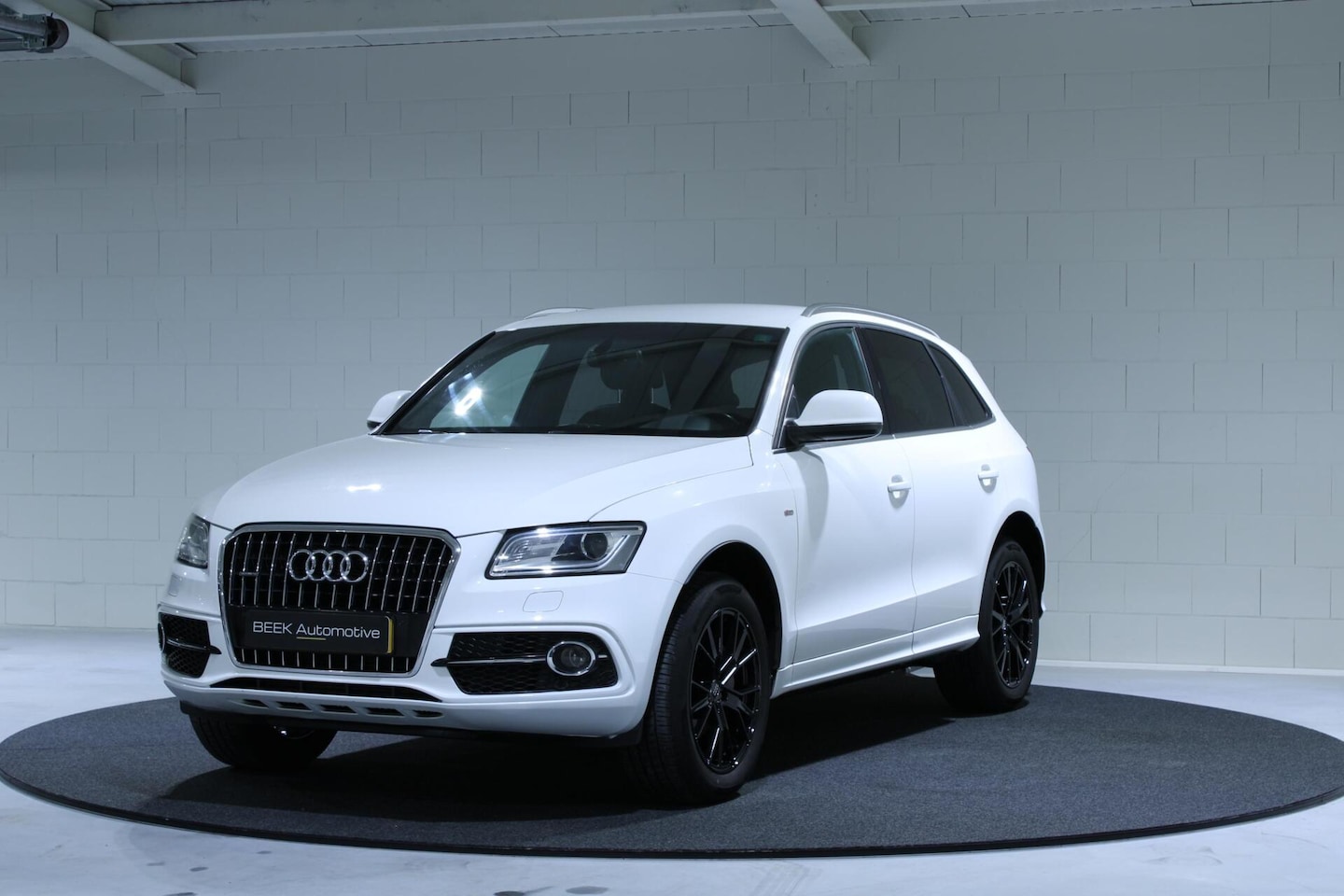 Audi Q5 - 2.0 TFSI Quattro | S-Line | Stoelverwarming | PDC | - AutoWereld.nl