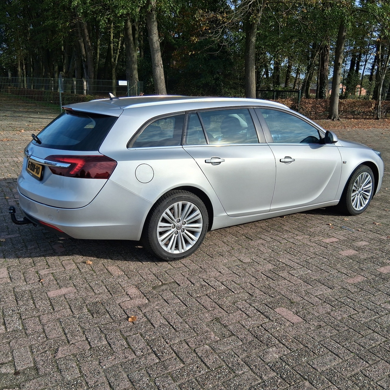 Opel Insignia Sports Tourer - 1.4 T EcoFLEX Business+ Luxe Nederlandse opel insignia 126500 km nap - AutoWereld.nl
