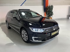 Volkswagen Passat Variant - 1.4 TSI PHEV 218pk 6-DSG GTE Highline, Pano, VOL