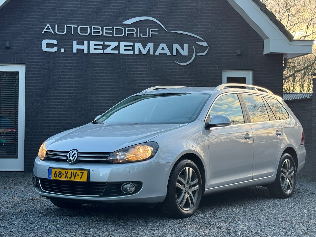 Volkswagen Golf Variant - 1.2 TSI High Executive Line Alcantara Cruise Clima Control Navi - AutoWereld.nl